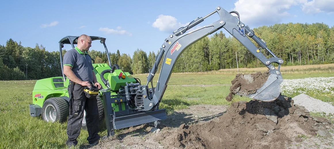 excavadora teledirigida img 000 unite 202503071031