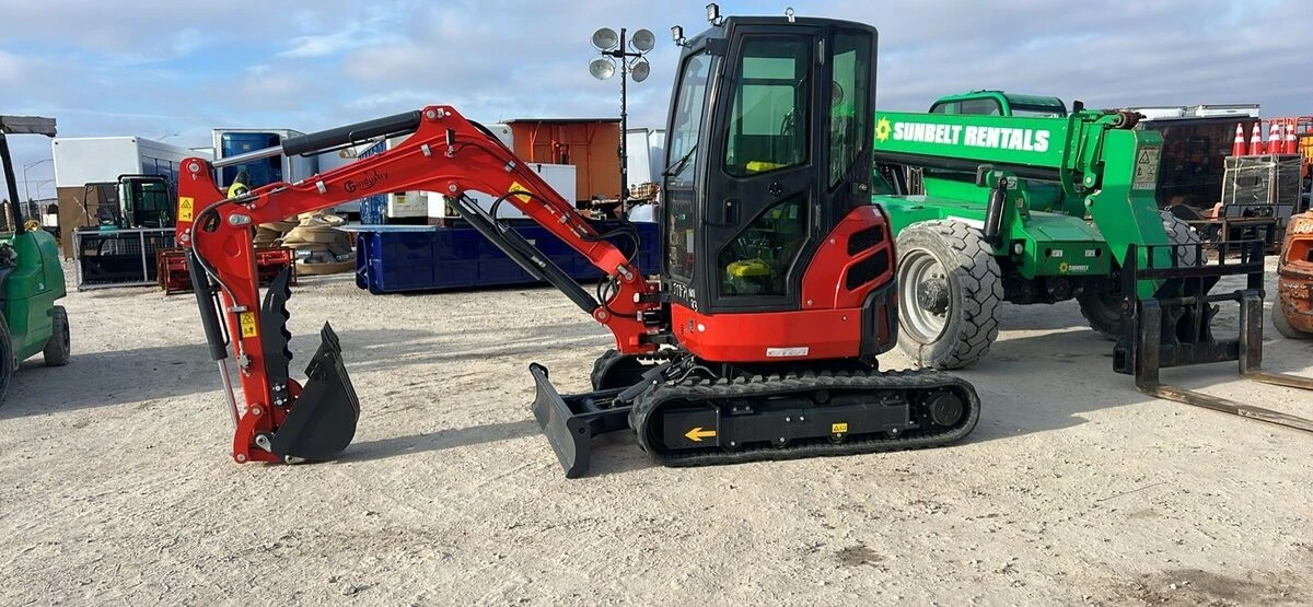Ekskavator kecil 3,5 ton img 000 bersatu 202505091552