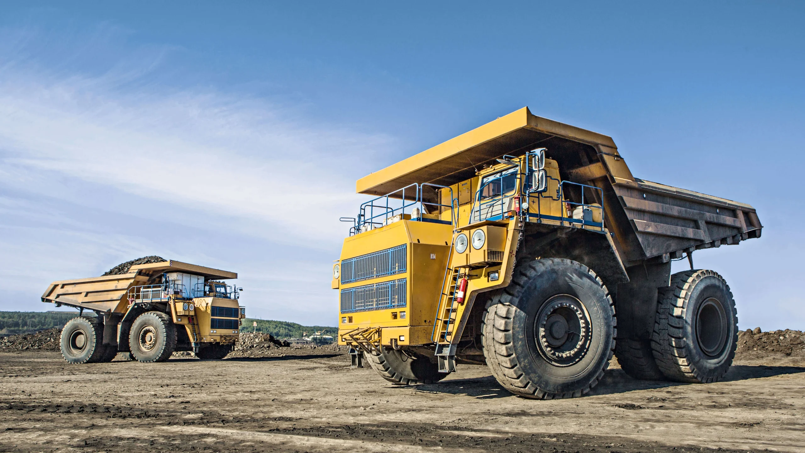 heavy-duty mining truck img 000 unite 202506281030