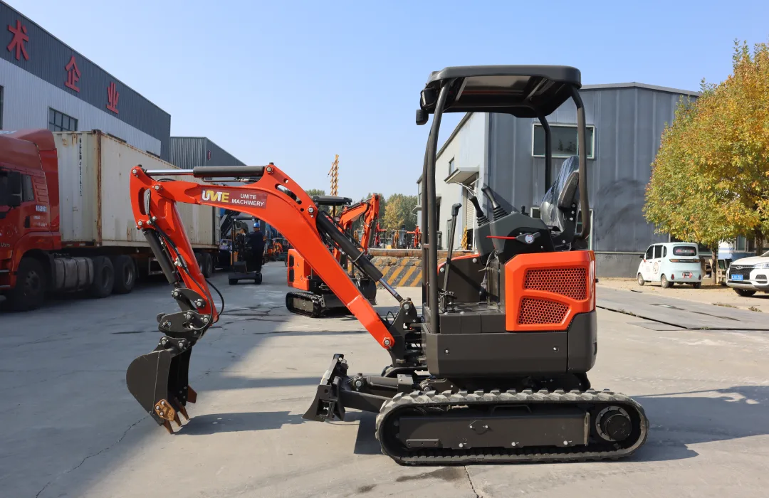 little excavator